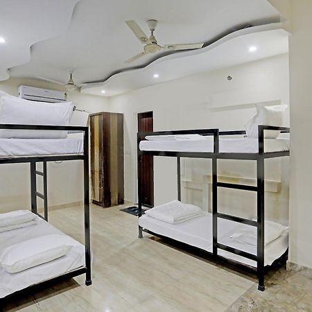 Hotel S B Inn - Near New Delhi Railway Station Paharganj Luaran gambar