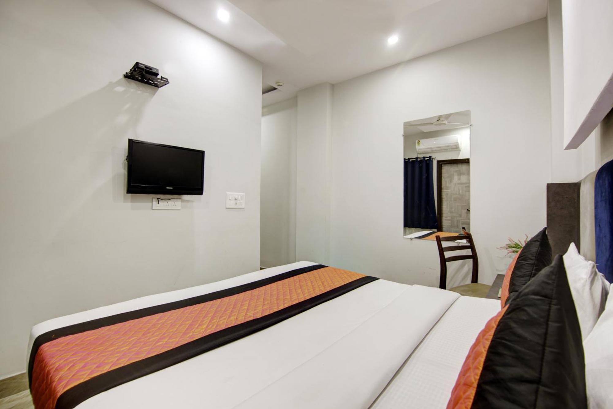 Hotel S B Inn - Near New Delhi Railway Station Paharganj Luaran gambar