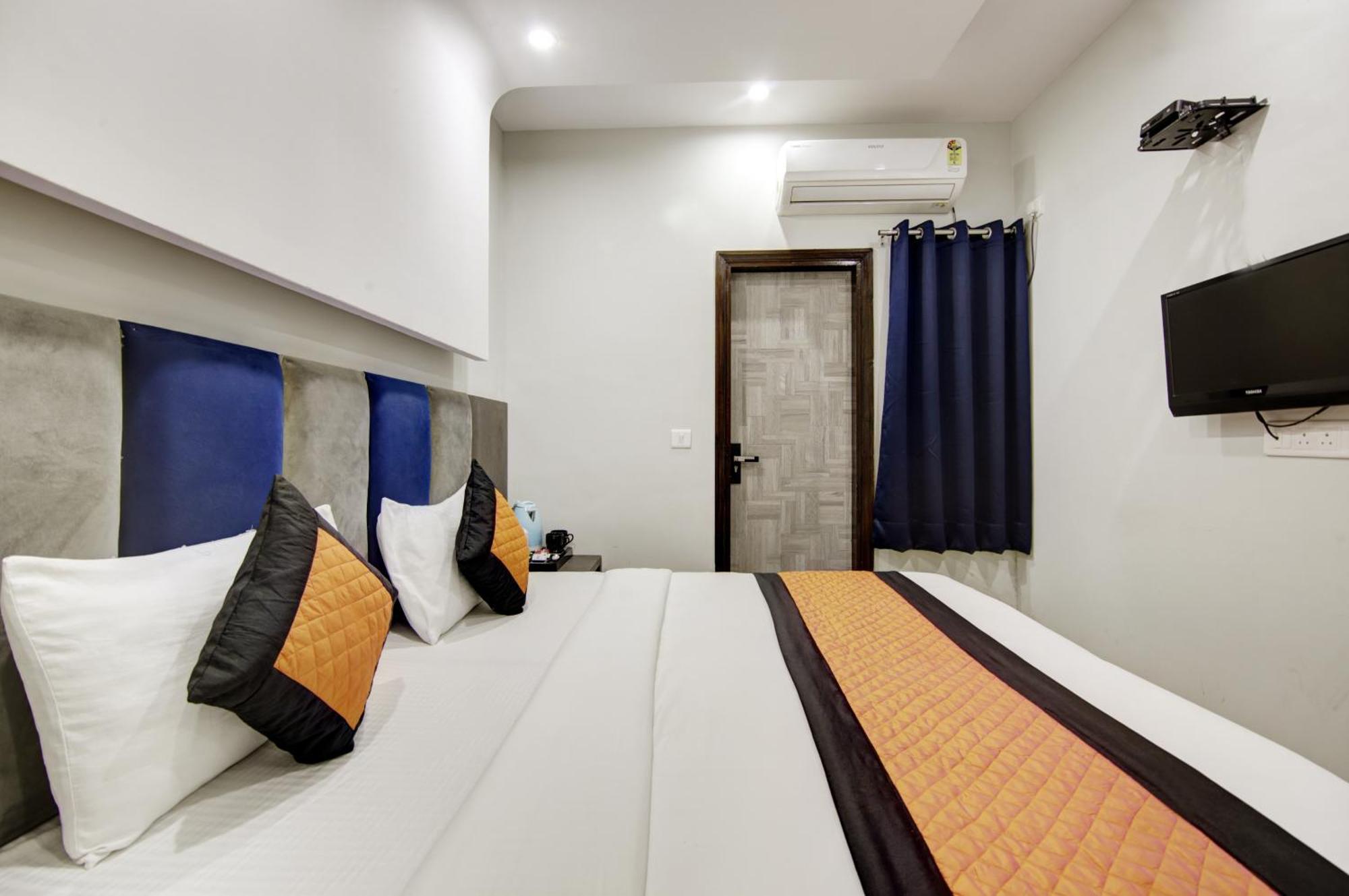 Hotel S B Inn - Near New Delhi Railway Station Paharganj Luaran gambar