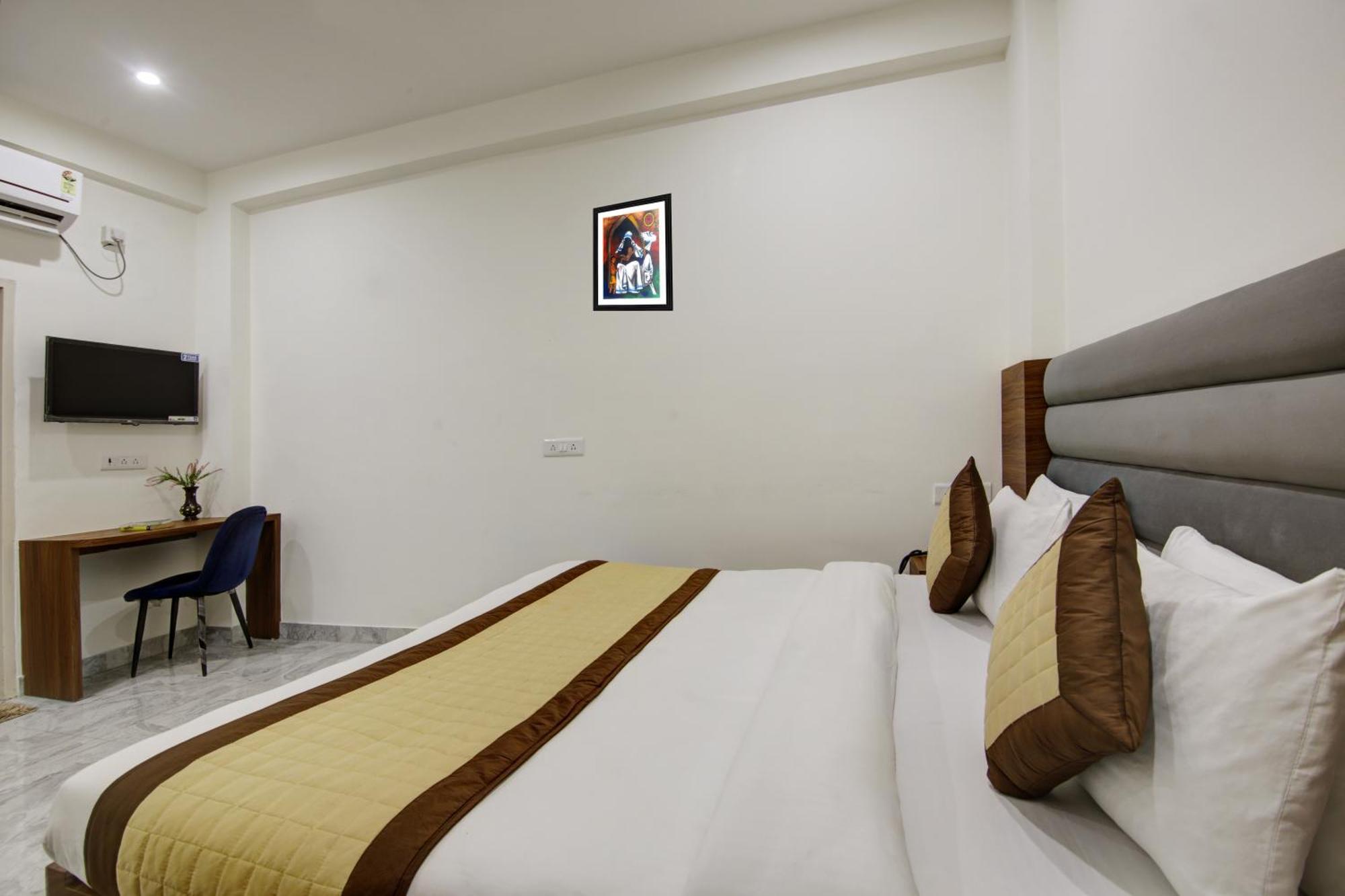 Hotel S B Inn - Near New Delhi Railway Station Paharganj Luaran gambar