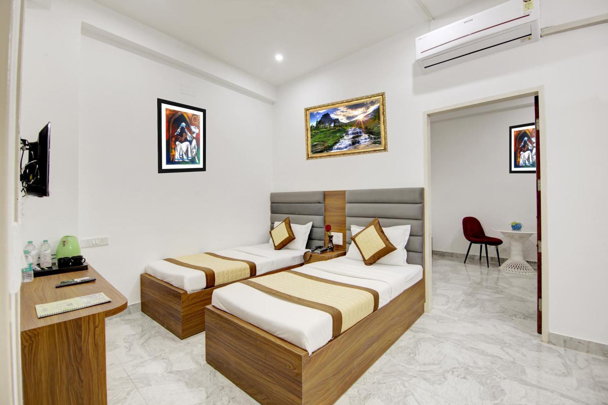 Hotel S B Inn - Near New Delhi Railway Station Paharganj Luaran gambar