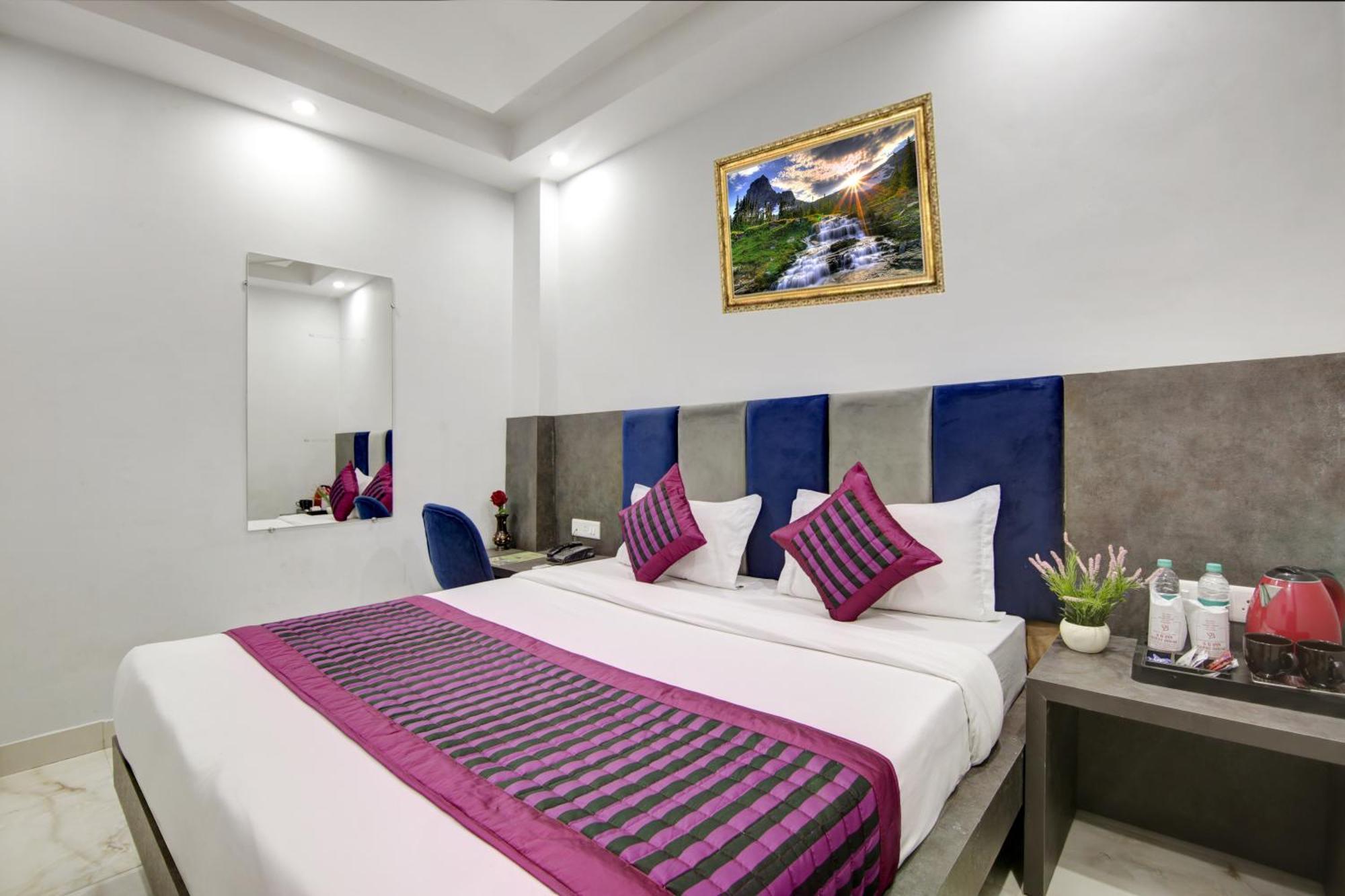 Hotel S B Inn - Near New Delhi Railway Station Paharganj Luaran gambar