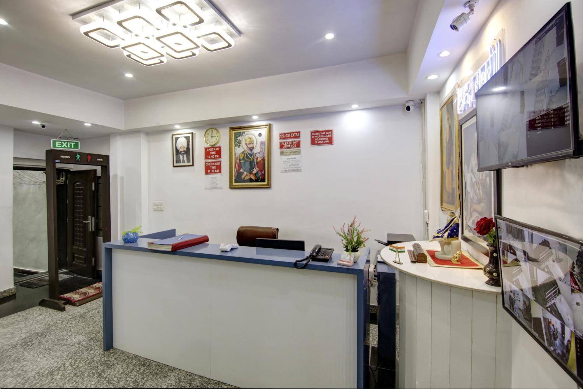 Hotel S B Inn - Near New Delhi Railway Station Paharganj Luaran gambar