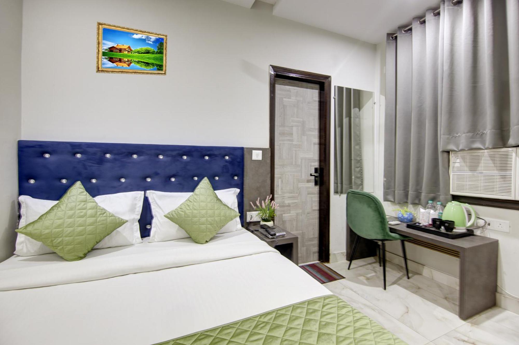 Hotel S B Inn - Near New Delhi Railway Station Paharganj Luaran gambar